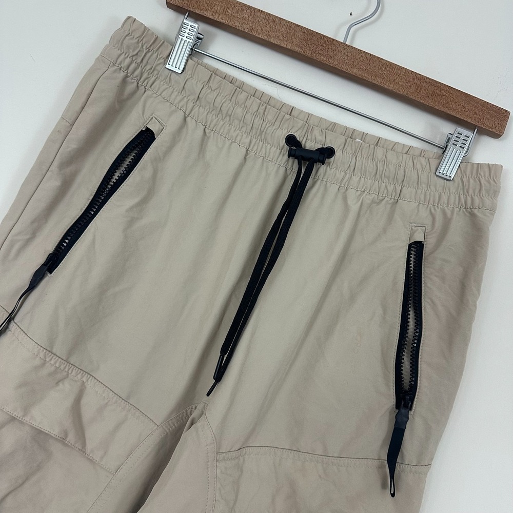 H&M Move Cargo Pants Beige Tapered Leg Flat Front Drawstring Jogger Mens Medium